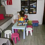 Zecamping 3 Etoiles Avec Piscine Bar Et Restaurant En Bord De Ruisseau